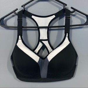 Victoria Secret 36C Sport Razorback Bra